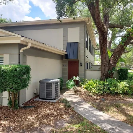 $136,000 | 11821 Northtrail Avenue, Unit 11821, Tampa, FL 33617
