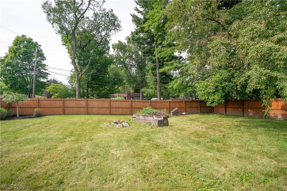 3920 Ashwood Street Northwest Canton, OH 44708 - Photo 35 of 39