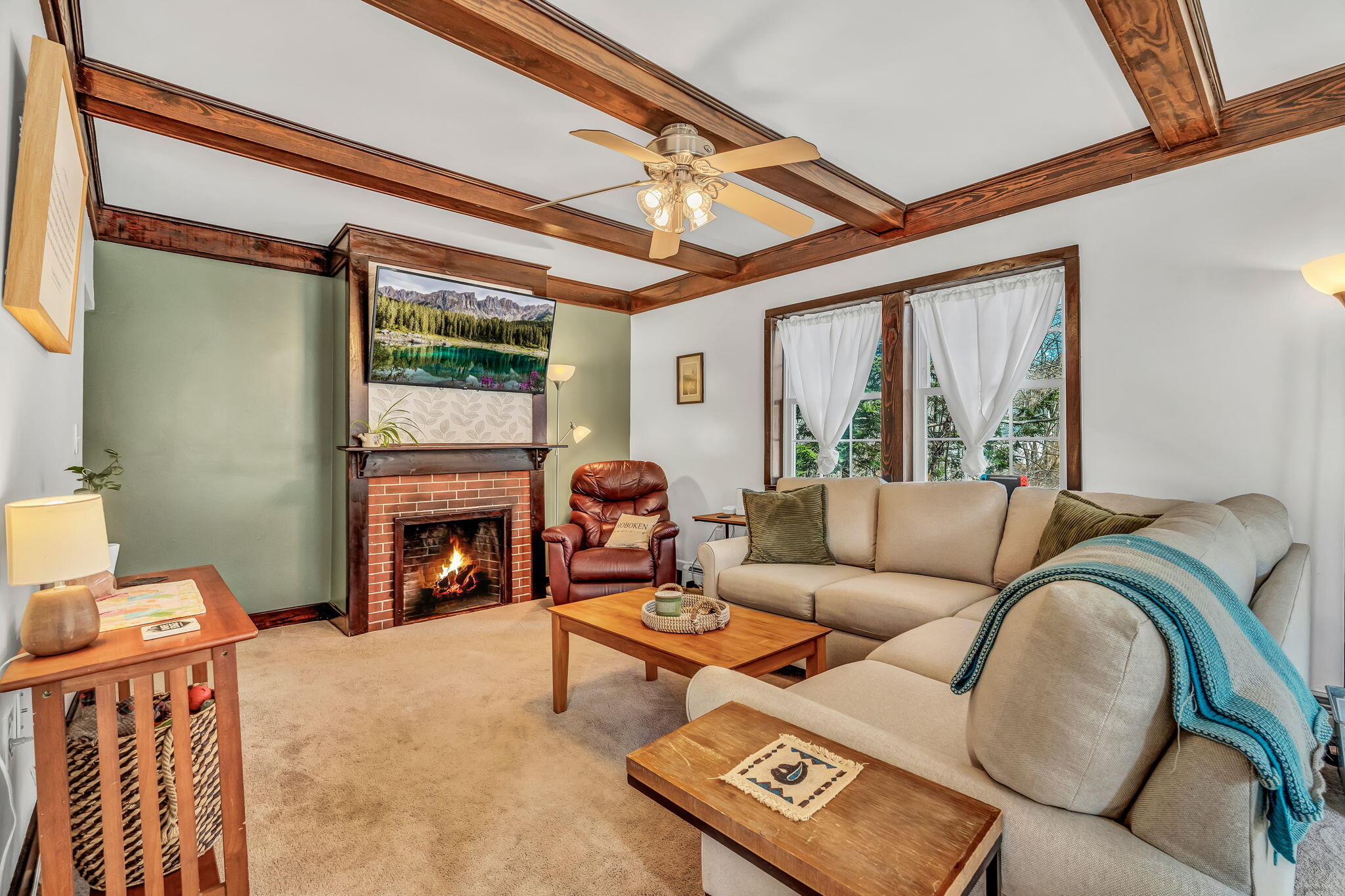 60 Main Road South Hampden, ME 04444 - Photo 5 of 76 Living Room