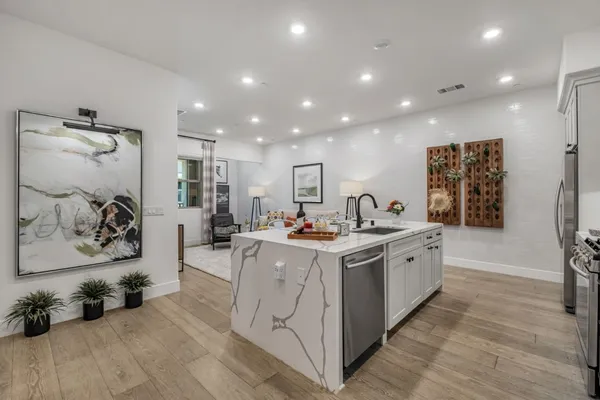 $559,000 | 1000 Berryessa Lane, Unit 211, Davis, CA 95616