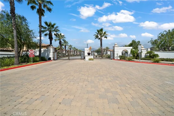 $684,900 | 822 Mandarin Way, Upland, CA 91786