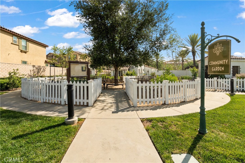 822 Mandarin Way Upland, CA 91786 - Photo 29 of 32
