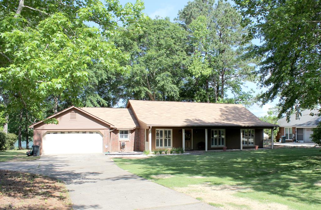 136 Willow Beach Road Ellerslie, GA 31807 - Photo 1 of 22 Main View