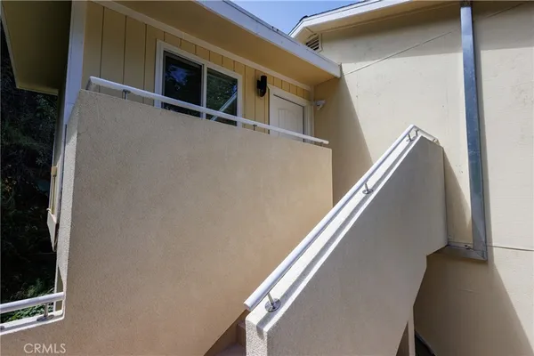 $2,750 | 21421 Stans Lane, Laguna Beach, CA 92651