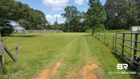 51604 Robert White Road Bay Minette, AL 36507 - Photo 7 of 32