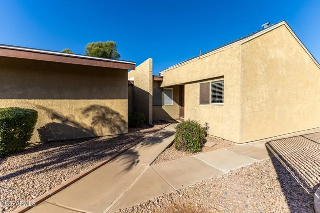 $264,900 | 917 South Hacienda Drive, Tempe, AZ 85288