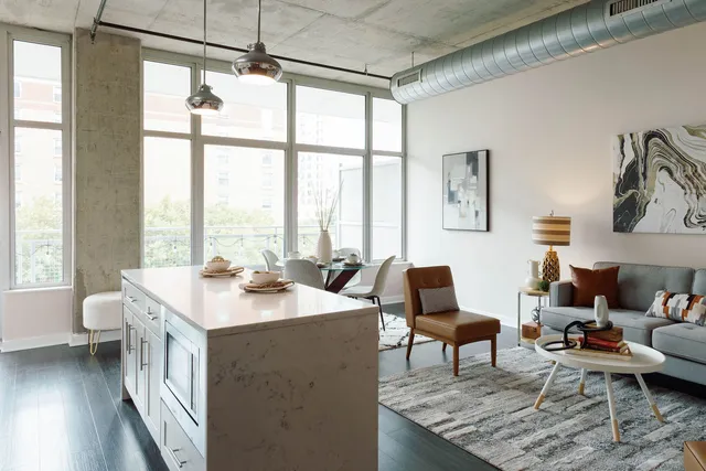 $265,000 | 50 East 16th Street, Unit 402, Chicago, IL 60616