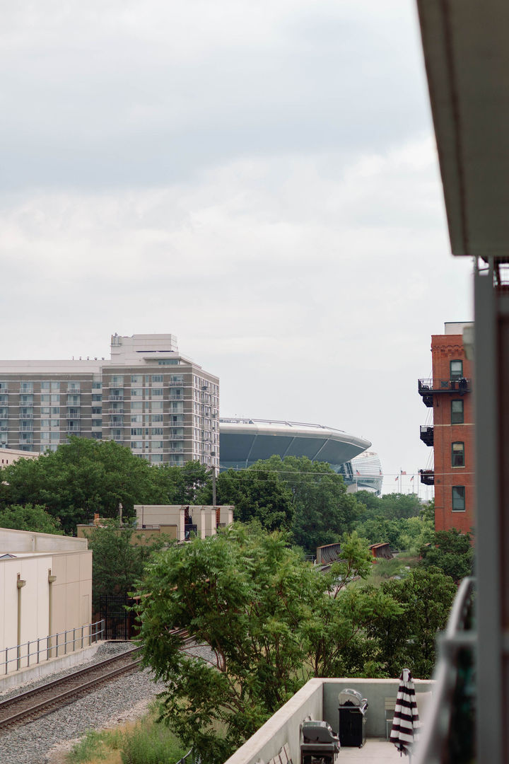 50 East 16th Street, Unit 402 Chicago, IL 60616 - Photo 31 of 33 a view of a city