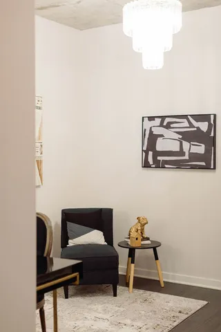 $265,000 | 50 East 16th Street, Unit 402, Chicago, IL 60616