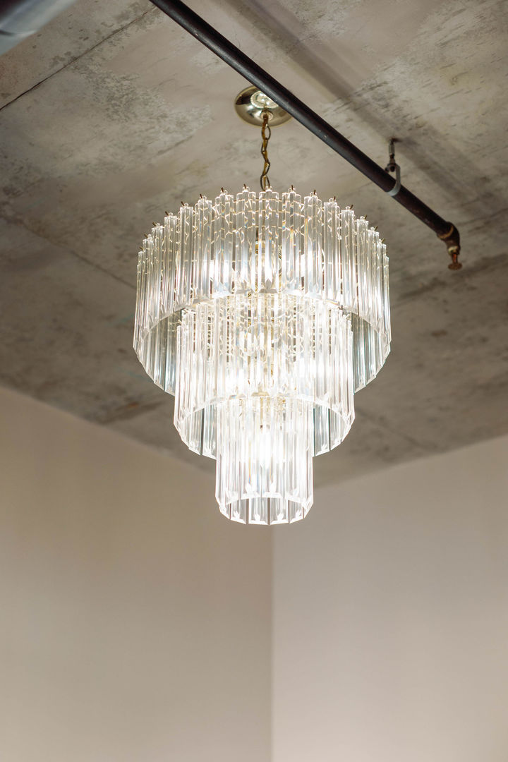 50 East 16th Street, Unit 402 Chicago, IL 60616 - Photo 5 of 33 a close view of water heater