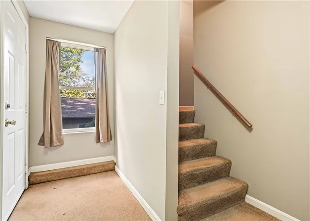 $3,000 | 24 Smith Street, Lincoln, RI 02865