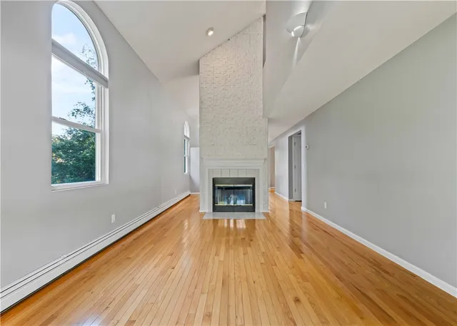 $3,000 | 24 Smith Street, Lincoln, RI 02865