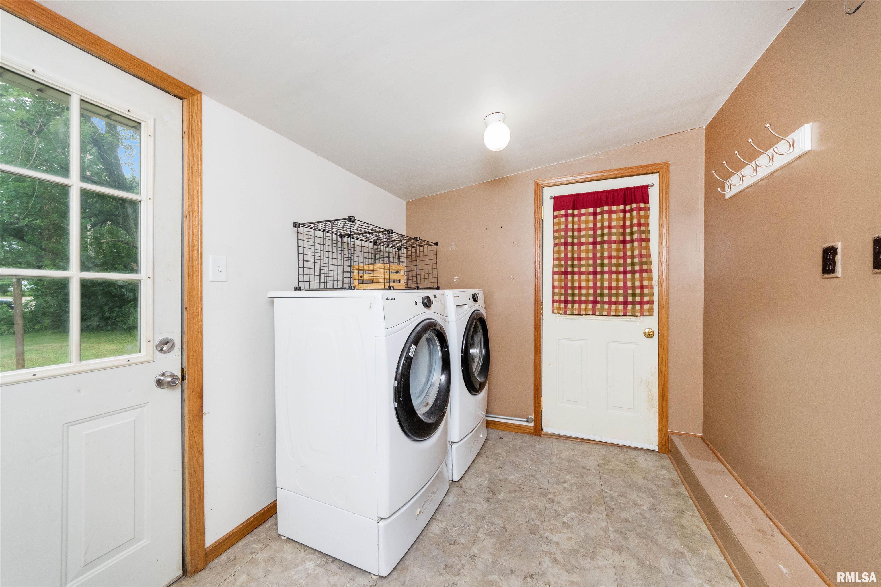 200 Theodore Street Washington, IL 61571 - Photo 17 of 36 Gallery Image 17