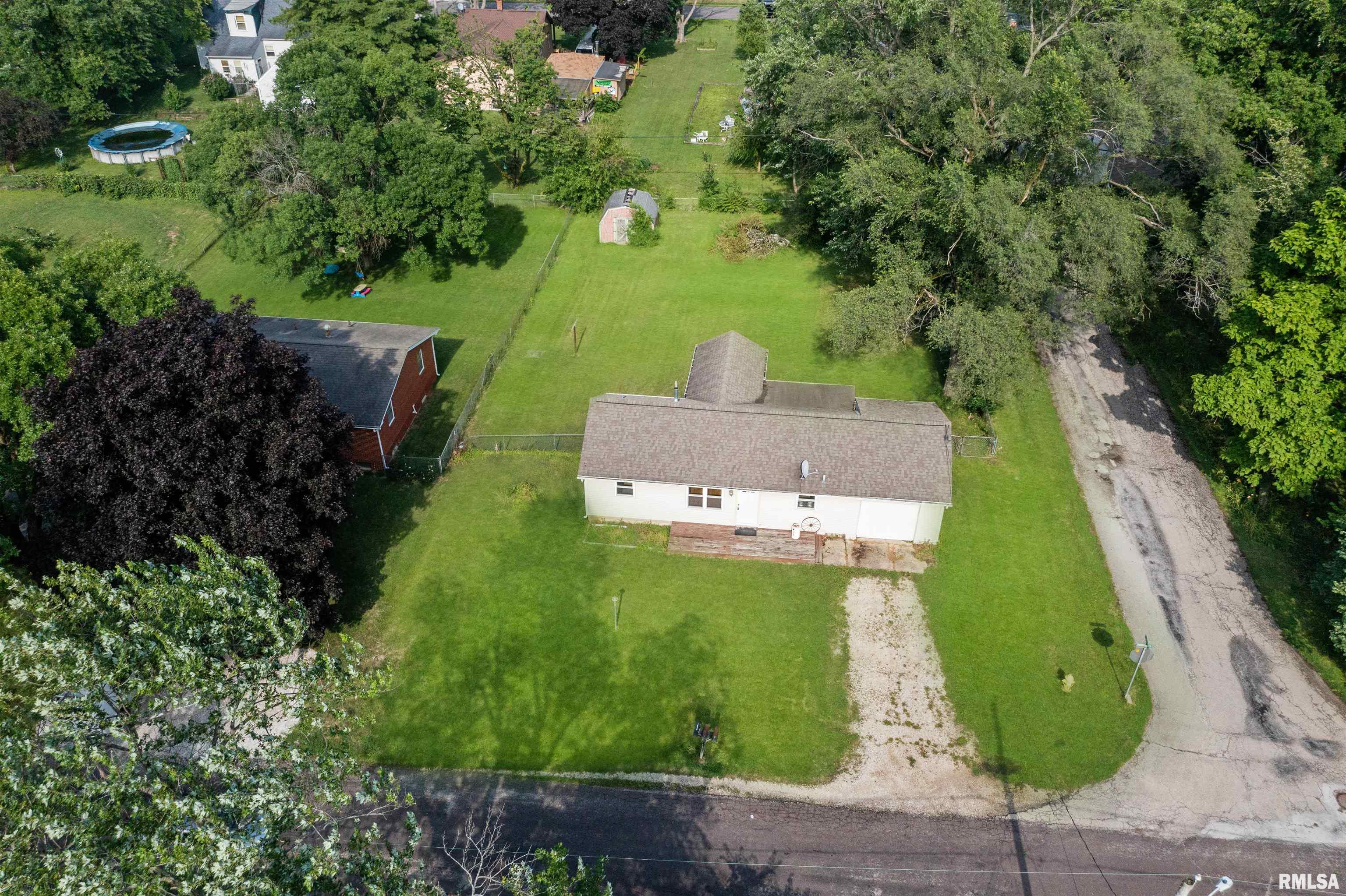 200 Theodore Street Washington, IL 61571 - Photo 32 of 36 Gallery Image 32