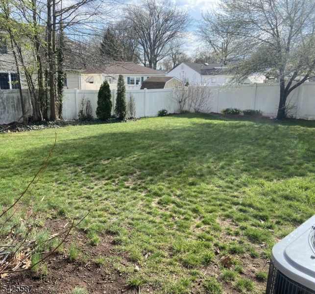 271 Valley Road Clark, NJ 07066 - Photo 15 of 16