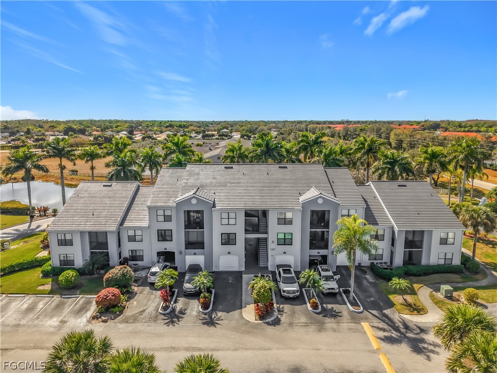 13505 Eagle Ridge Drive, Unit 423 Fort Myers, FL 33912 - Photo 2 of 46