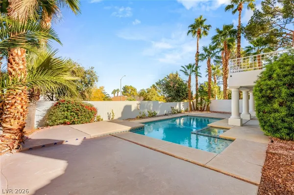 $1,047,500 | 2104 Inverness Drive, Henderson, NV 89074