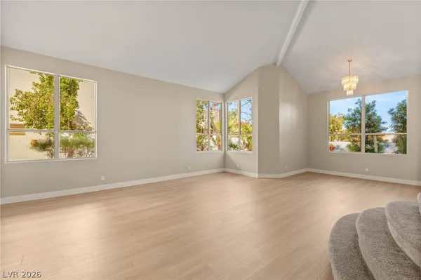 $1,047,500 | 2104 Inverness Drive, Henderson, NV 89074