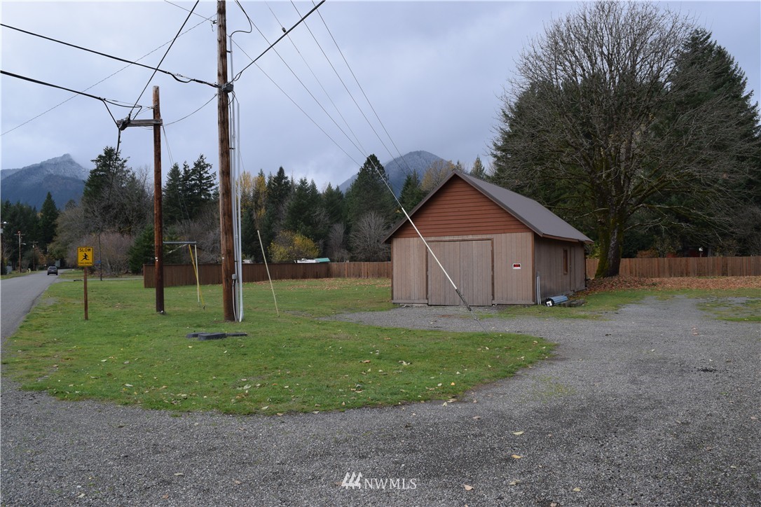 110 Combs Road Packwood, WA 98361 - Photo 2 of 13 Gallery Image 2