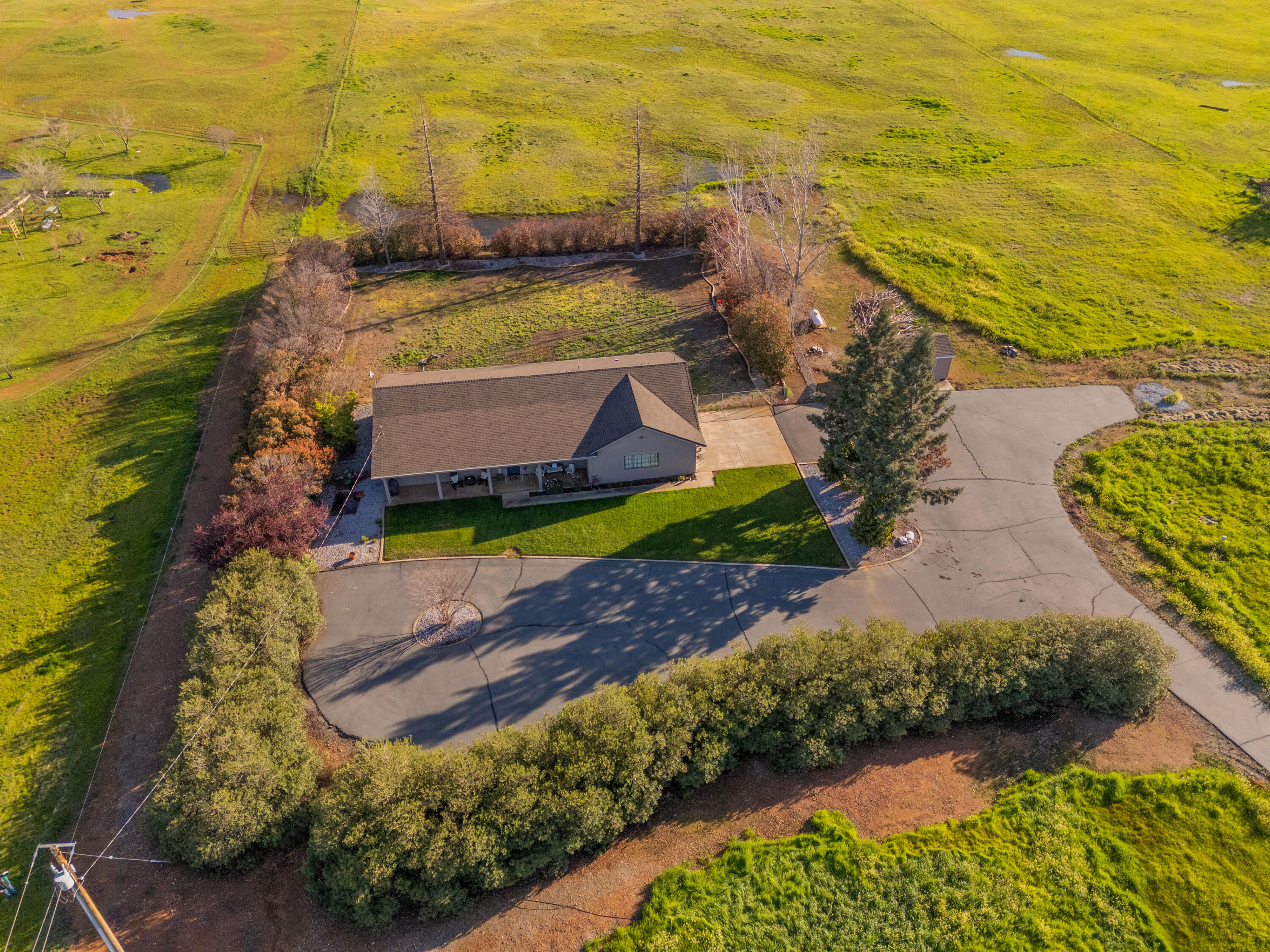 19845 Meadowview Road Red Bluff, CA 96080 - Photo 33 of 40 IMG-37