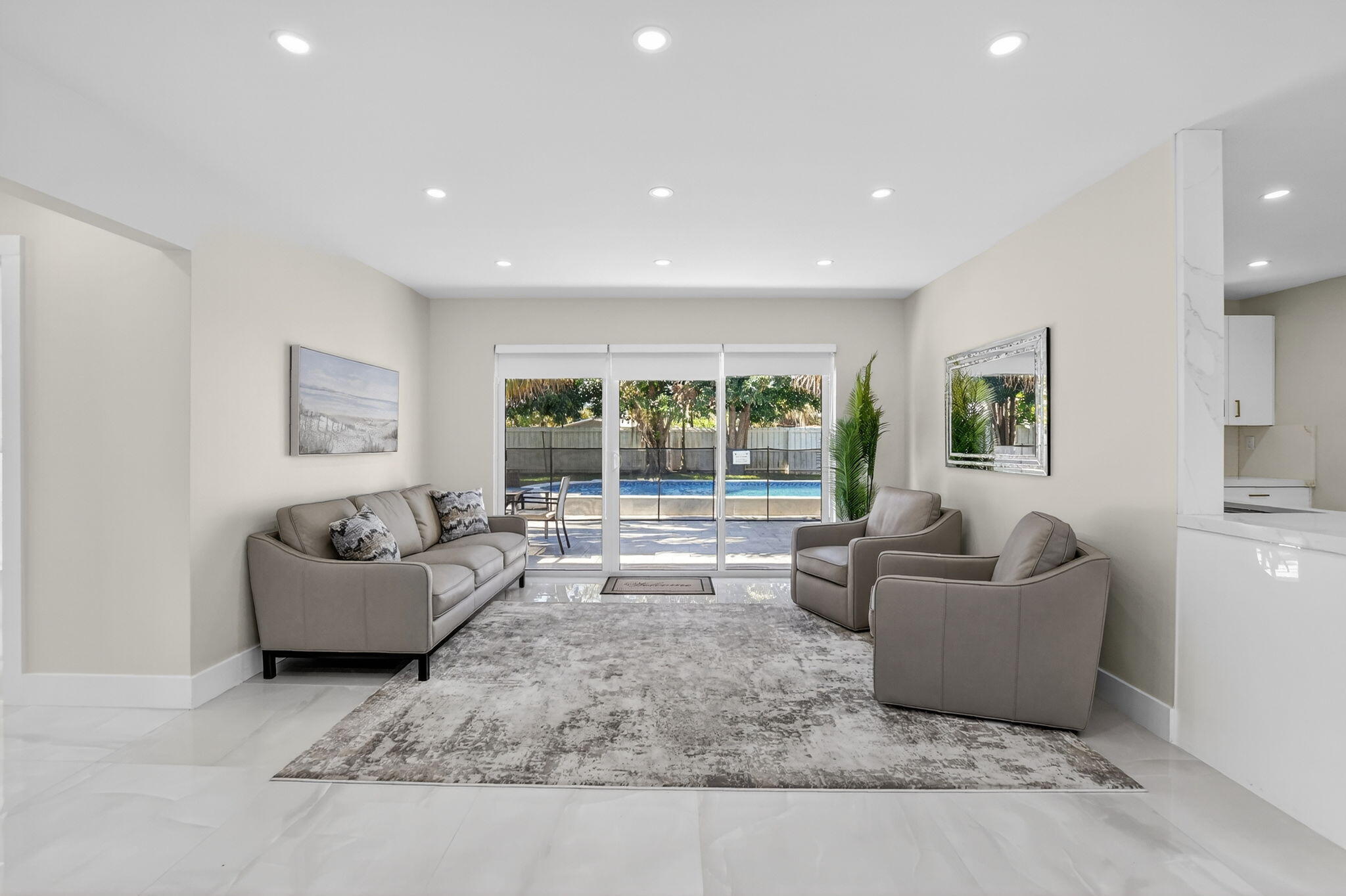 3751 Northeast 5th Avenue Boca Raton, FL 33431 - Photo 4 of 14 7-web-or-mls-DSC_2727