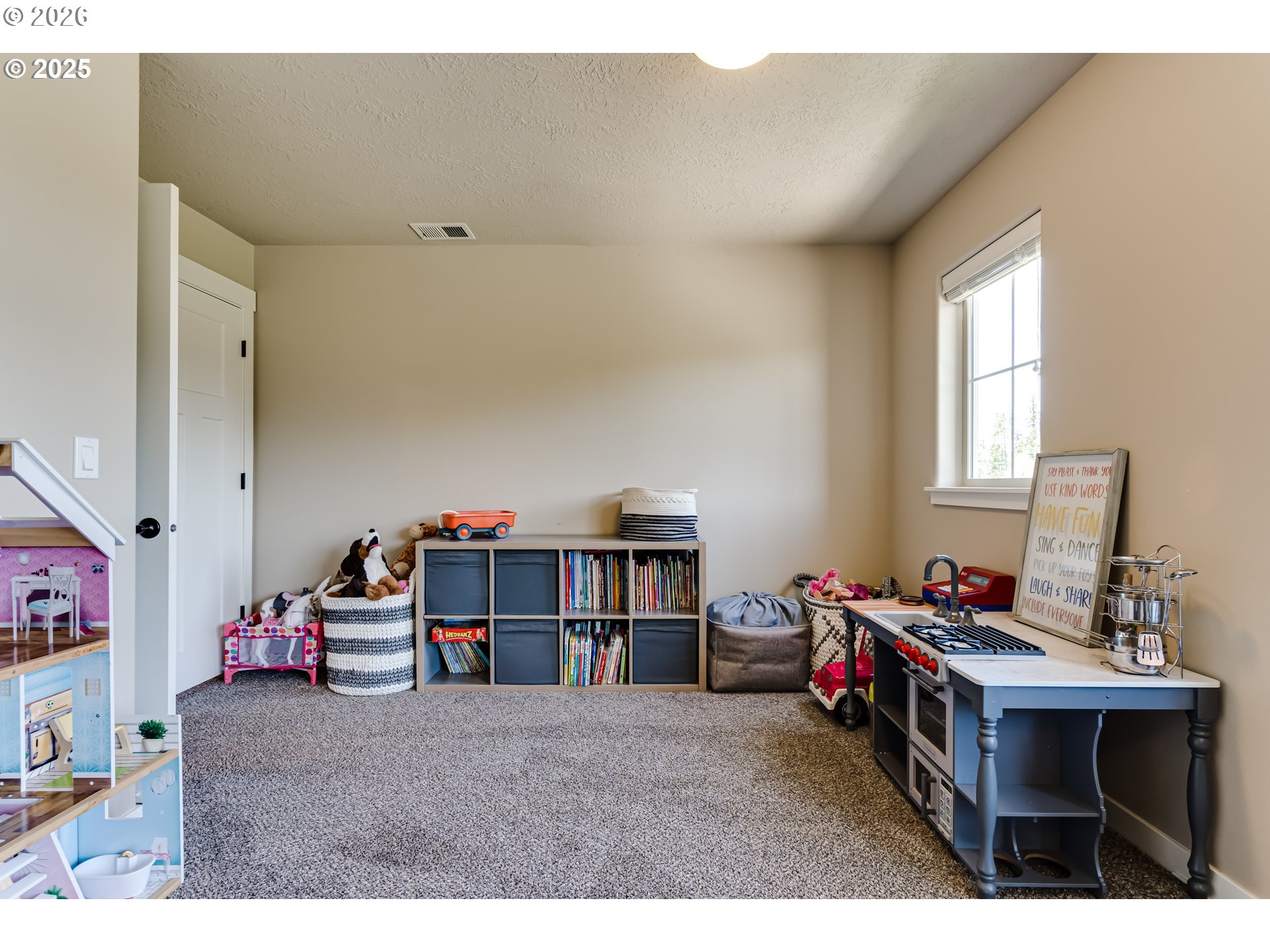 3237 Timberline Drive Eugene, OR 97405 - Photo 31 of 40