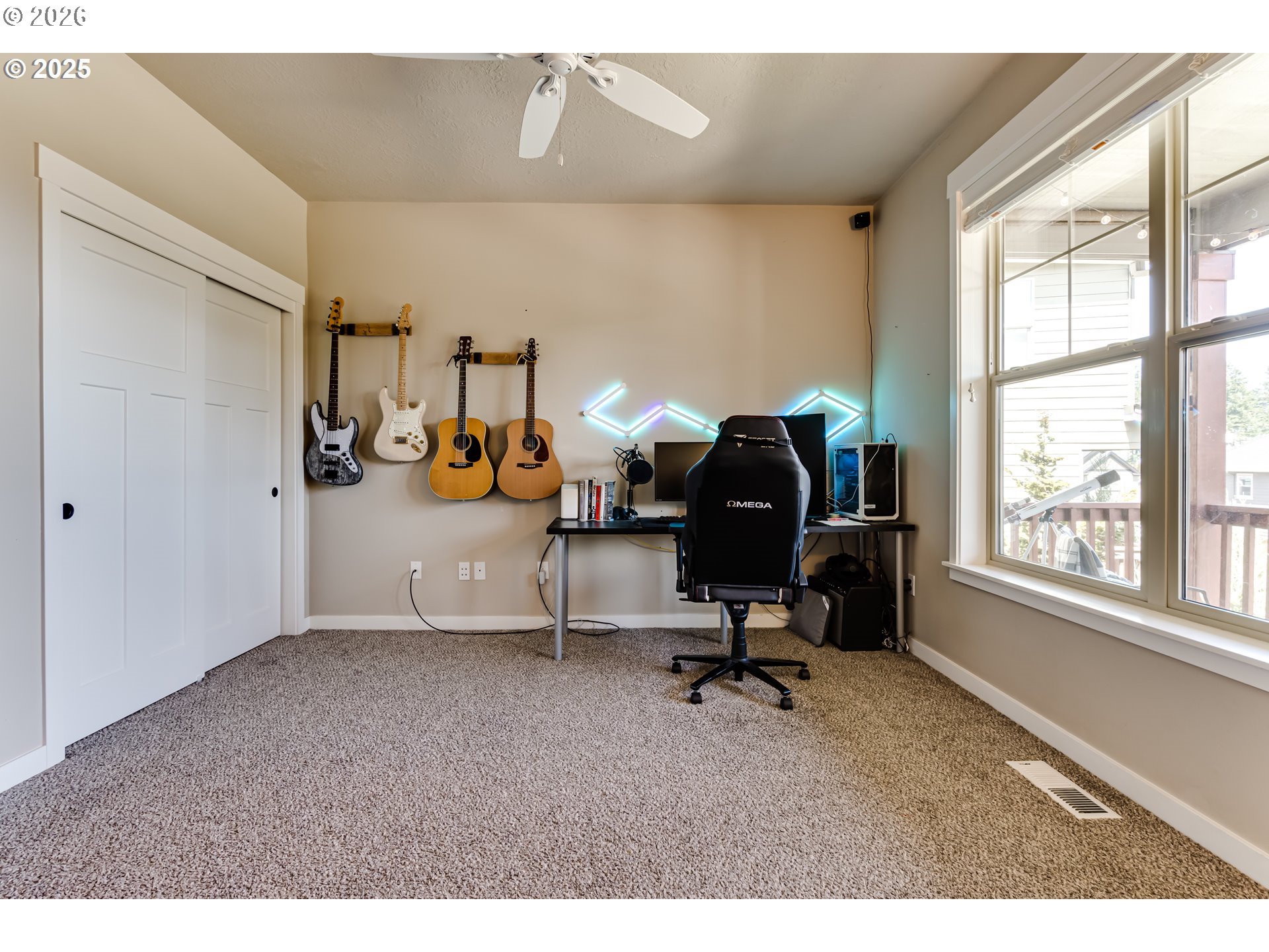 3237 Timberline Drive Eugene, OR 97405 - Photo 8 of 40