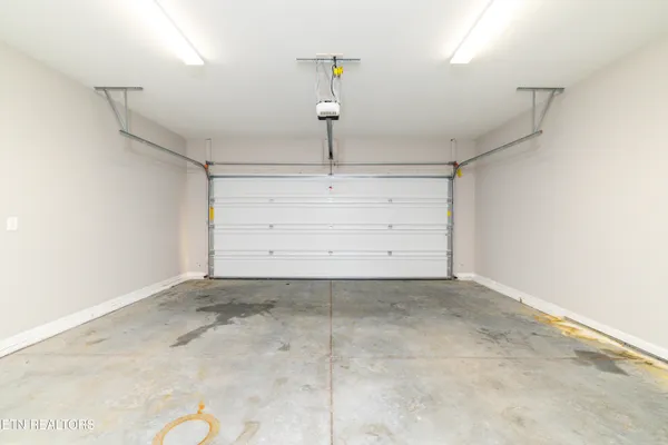 $2,195 | 5804 Rain Cloud Road, Knoxville, TN 37918