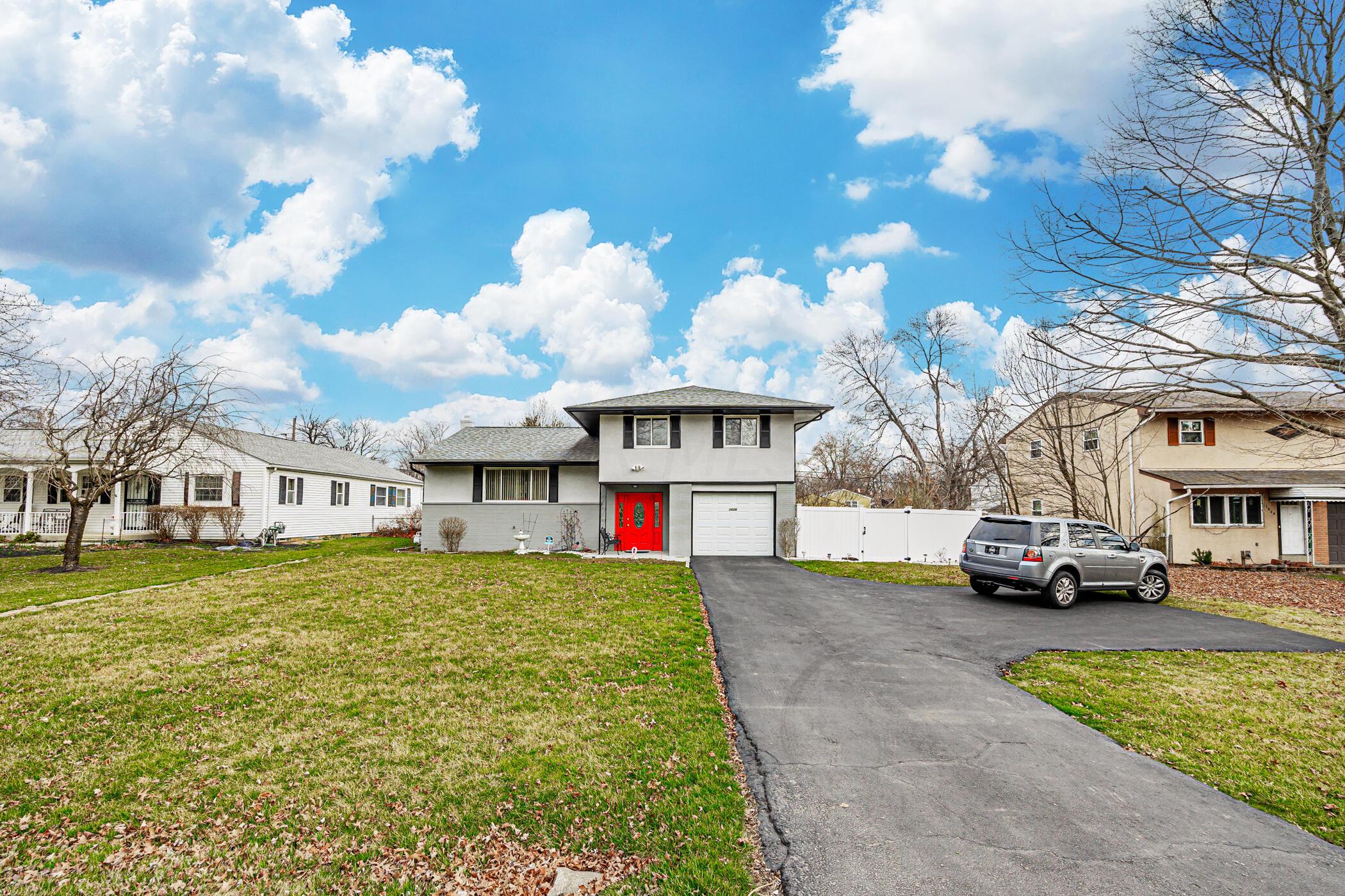 3656 Noe Bixby Road Columbus, OH 43232 - Photo 2 of 54 3656 Noe Bixby Rd 001