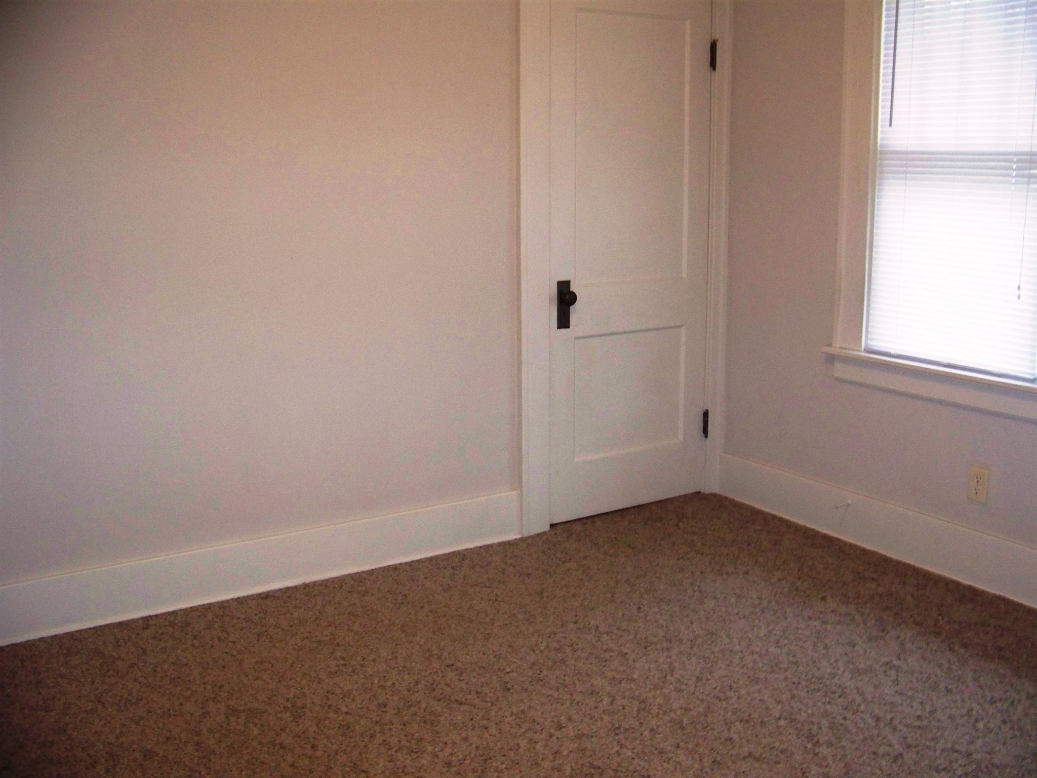 1460 North 6th Street Springfield, IL 62702 - Photo 8 of 15