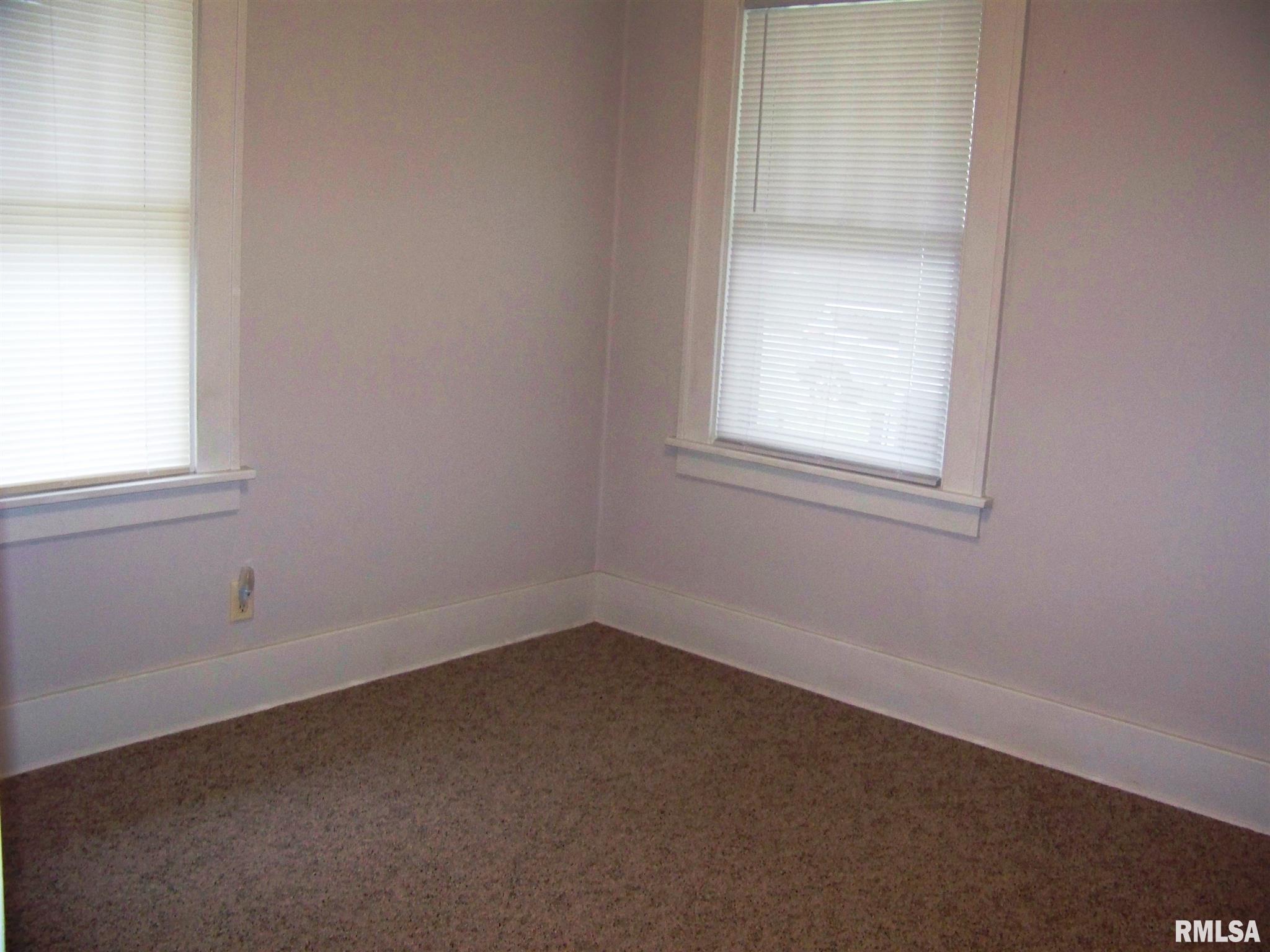 1460 North 6th Street Springfield, IL 62702 - Photo 9 of 15