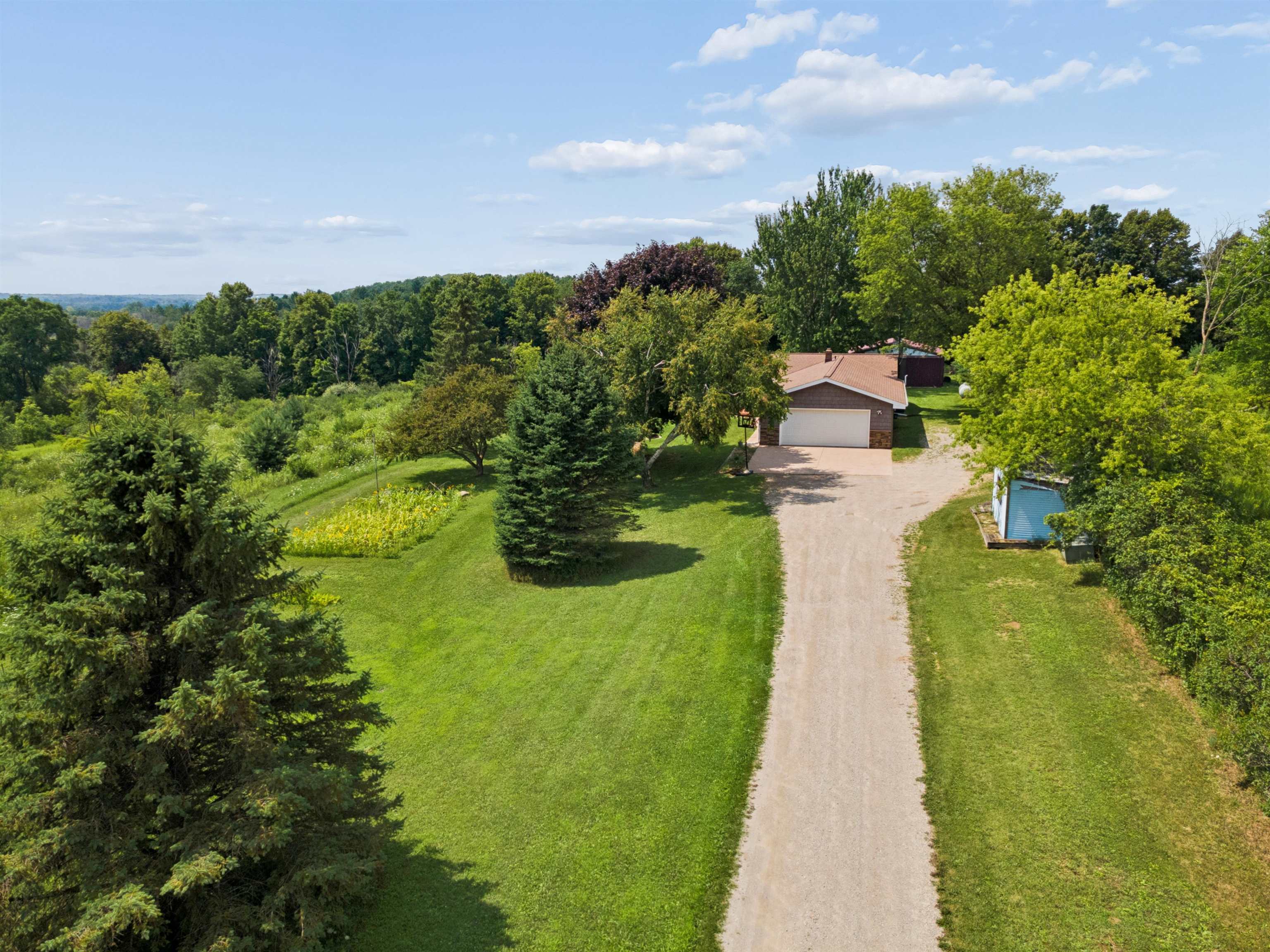 W8269 Grand View Road Hortonville, WI 54944 - Photo 38 of 39 Gallery Image 38