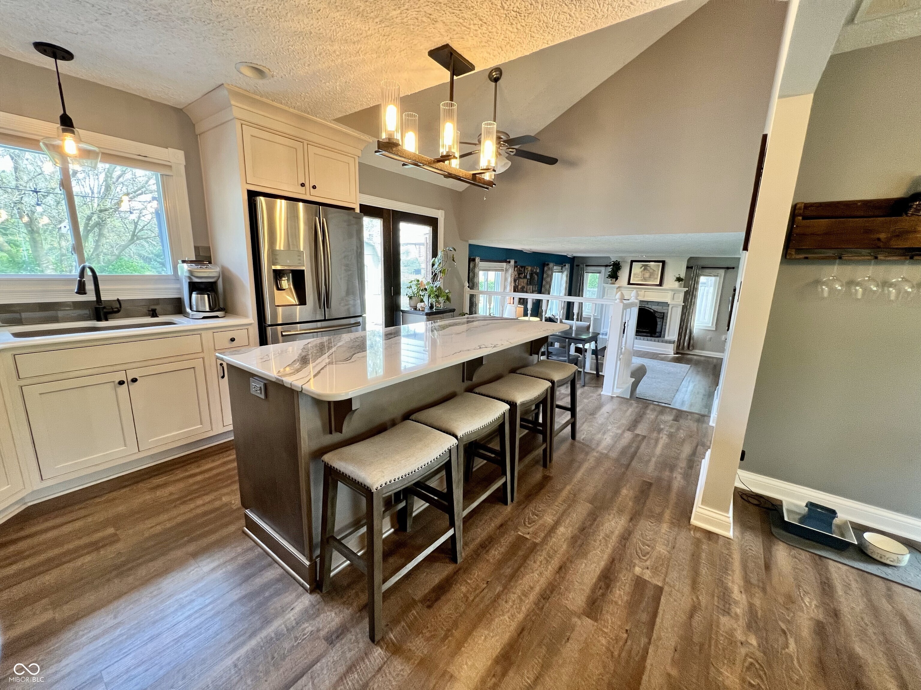 337 Leaning Tree Road Greenwood, IN 46142 - Photo 12 of 45 Gallery Image 12