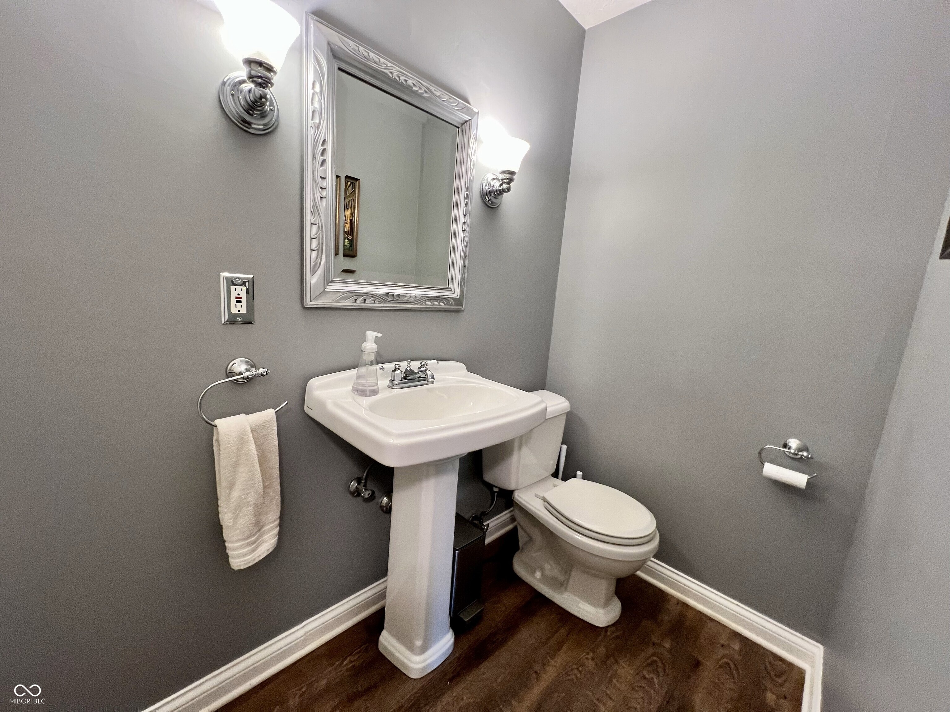 337 Leaning Tree Road Greenwood, IN 46142 - Photo 17 of 45 Gallery Image 17
