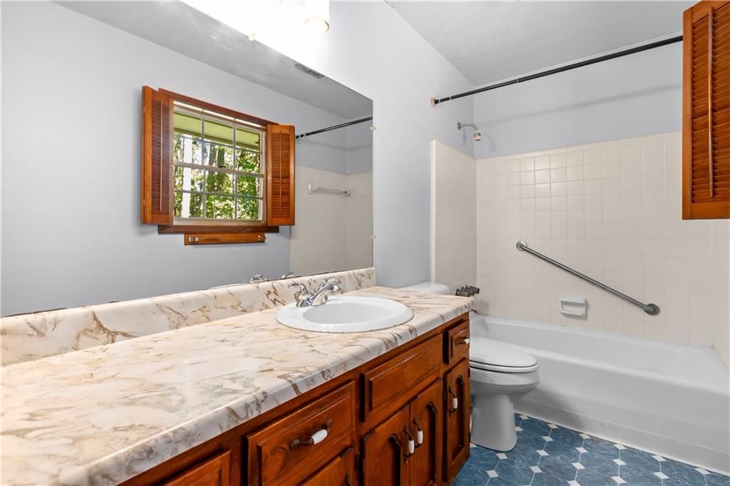 8375 Cedar Grove Road Fairburn, GA 30213 - Photo 8 of 67 Gallery Image 8