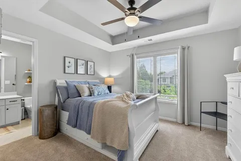 $750,000 | 9109 West 156th Place, Overland Park, KS 66221