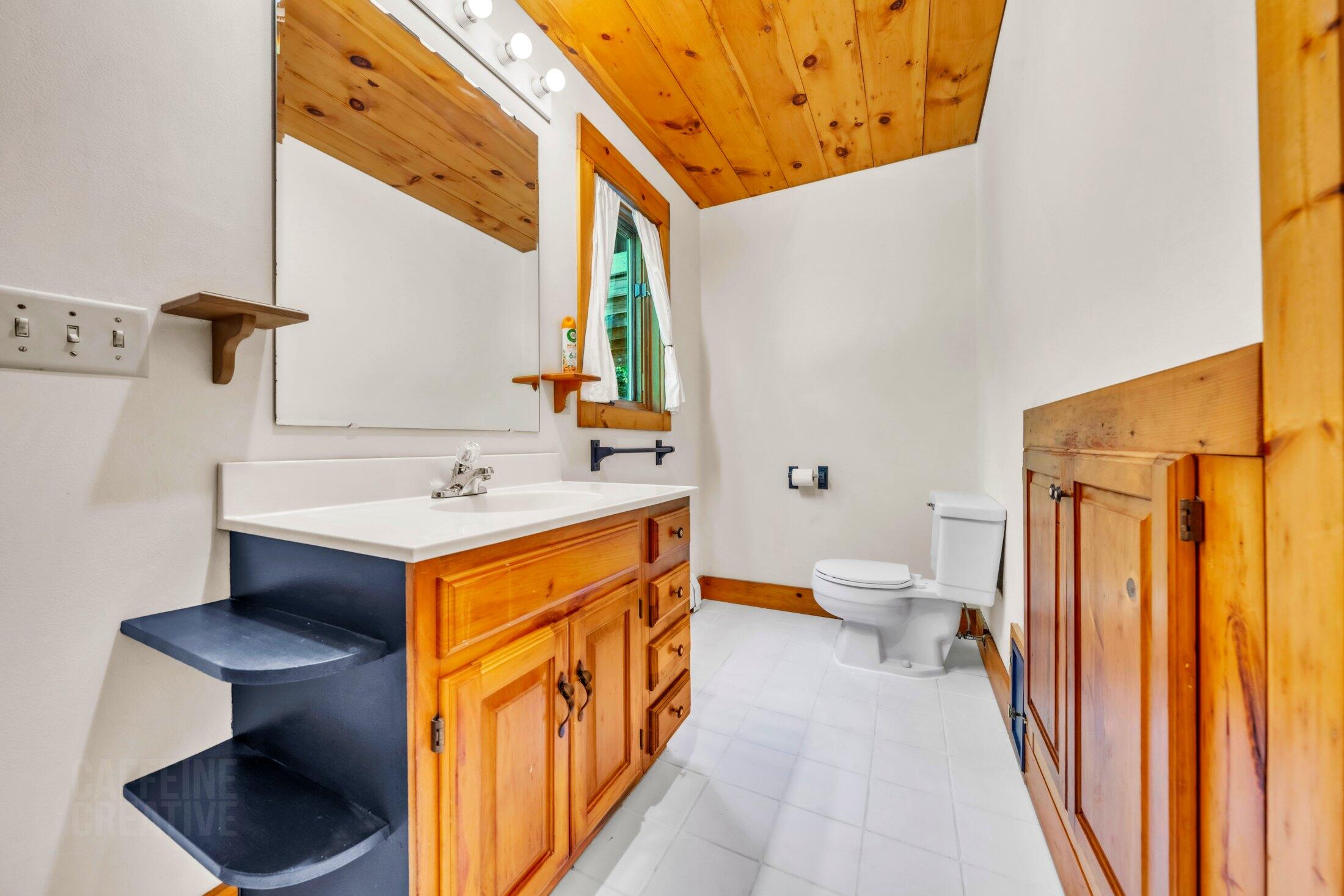 566 Pinkham Brook Road Durham, ME 04222 - Photo 20 of 48 Bathroom