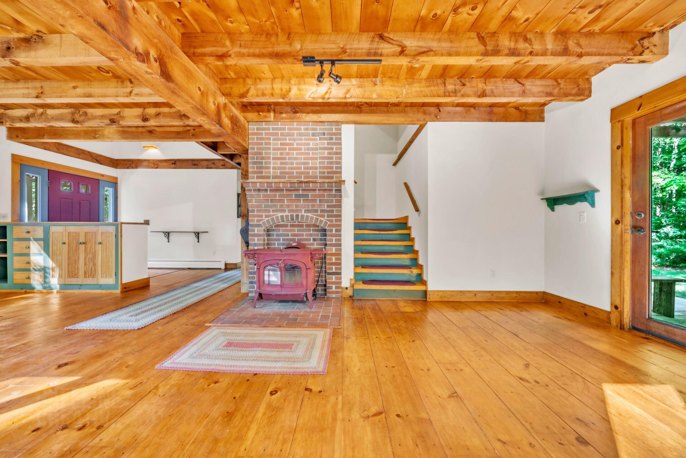566 Pinkham Brook Road Durham, ME 04222 - Photo 24 of 48 Living Room