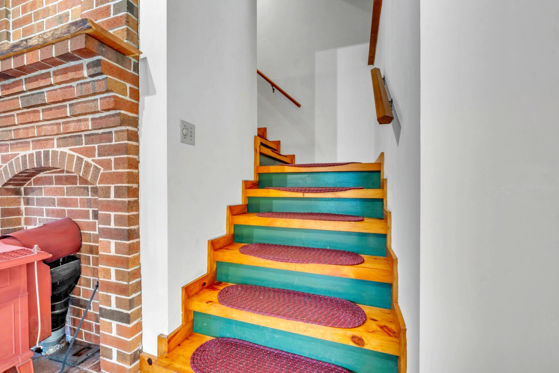 566 Pinkham Brook Road Durham, ME 04222 - Photo 25 of 48 Stairway