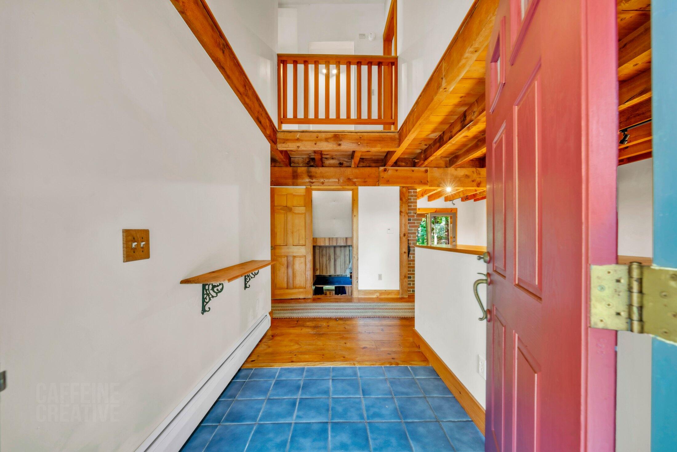 566 Pinkham Brook Road Durham, ME 04222 - Photo 9 of 48 Front Foyer
