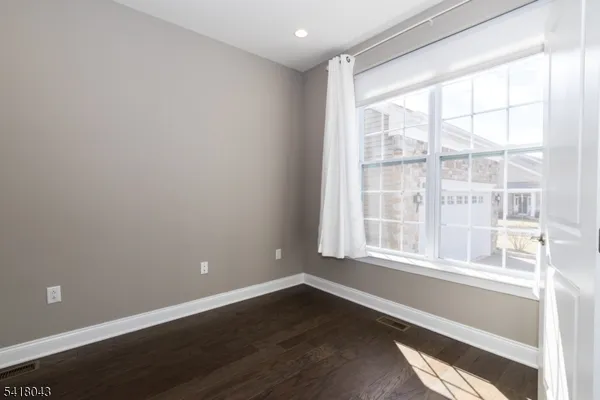 $4,500 | 76 Van Cleef Drive, Whitehouse Station, NJ 08889