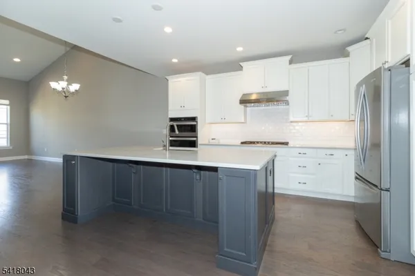 $4,500 | 76 Van Cleef Drive, Whitehouse Station, NJ 08889