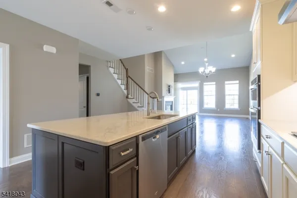 $4,500 | 76 Van Cleef Drive, Whitehouse Station, NJ 08889