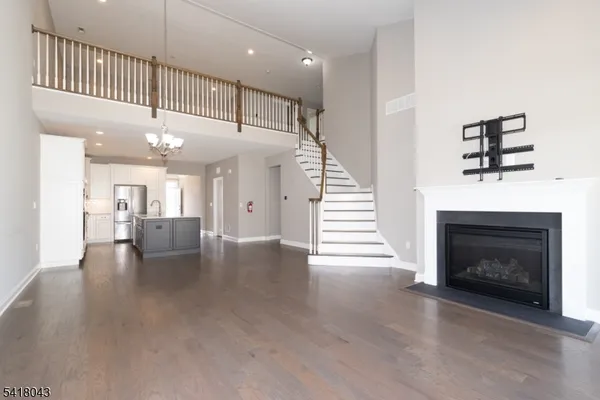 $4,500 | 76 Van Cleef Drive, Whitehouse Station, NJ 08889