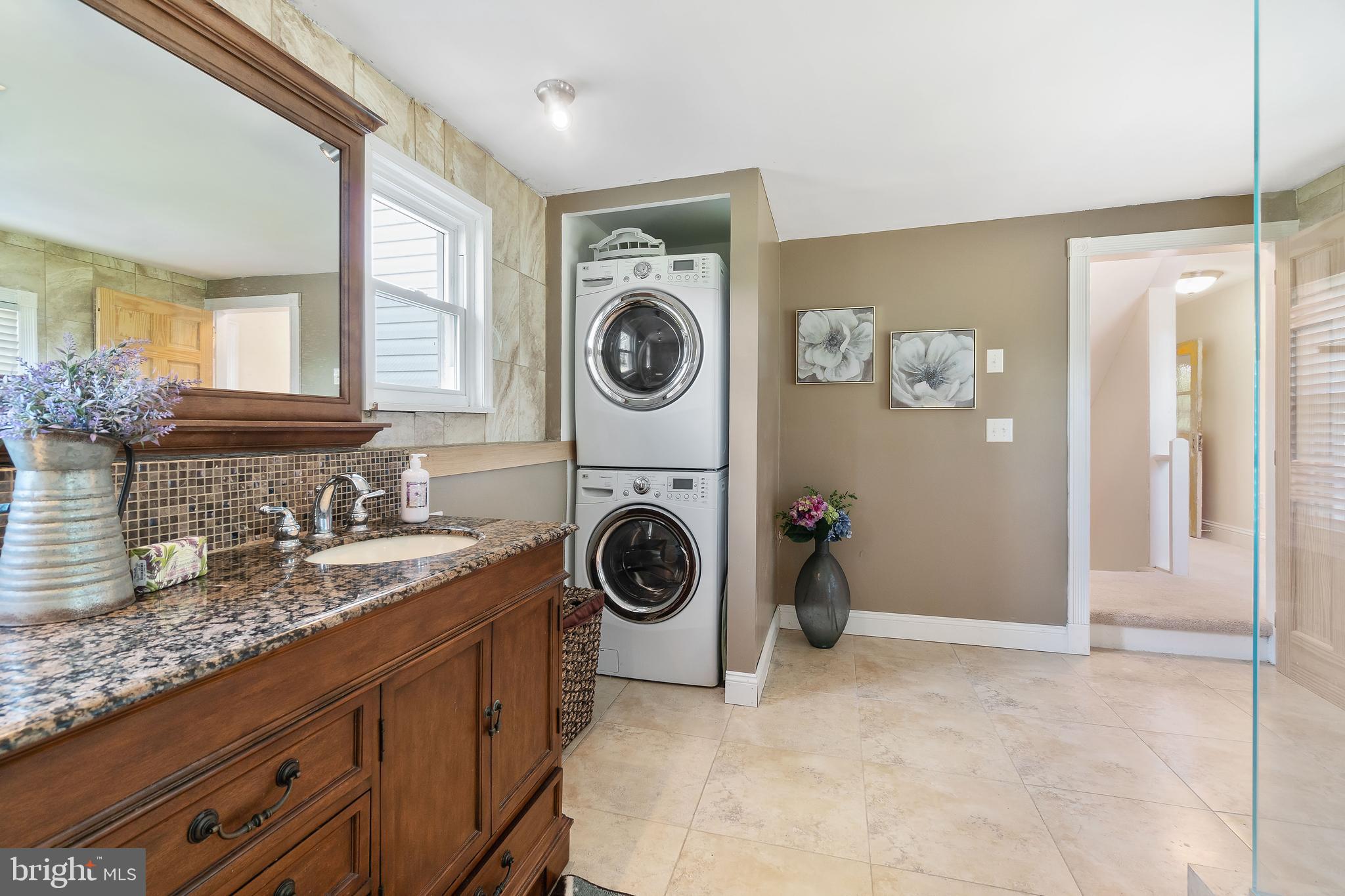 200 Jackson Station Road Perryville, MD 21903 - Photo 31 of 55 2nd floor full bath with laundry
