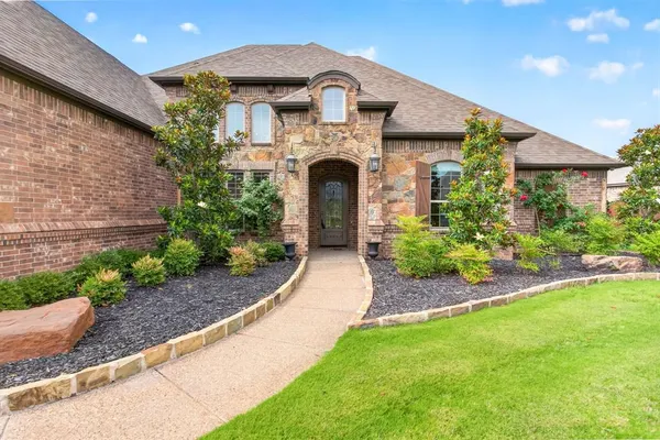 $769,000 | 1201 Bluff Springs Drive, Fort Worth, TX 76052