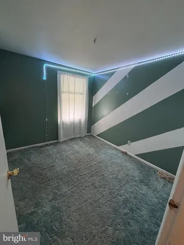 a view of livingroom and window