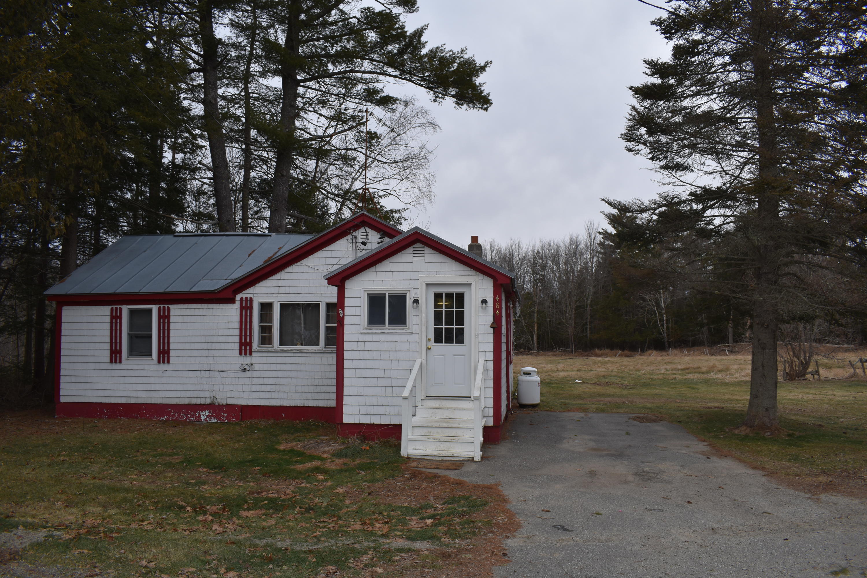 484 Winnecook Road Burnham, ME 04922 - Photo 3 of 20 DSC_0029