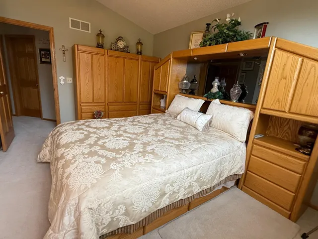 $575,000 | 5415 Teakwood Lane North, Plymouth, MN 55442