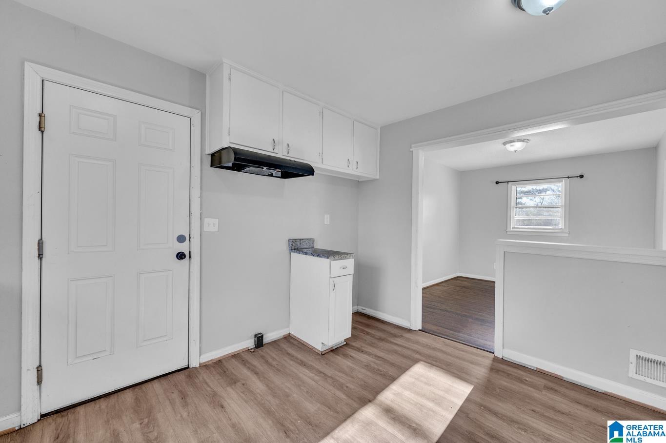 404 Sunhill Road Northwest Birmingham, AL 35215 - Photo 13 of 28 Gallery Image 13